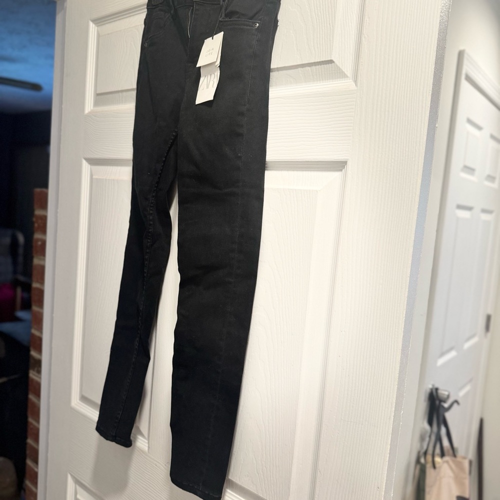 Zara Black Skinny Jeans